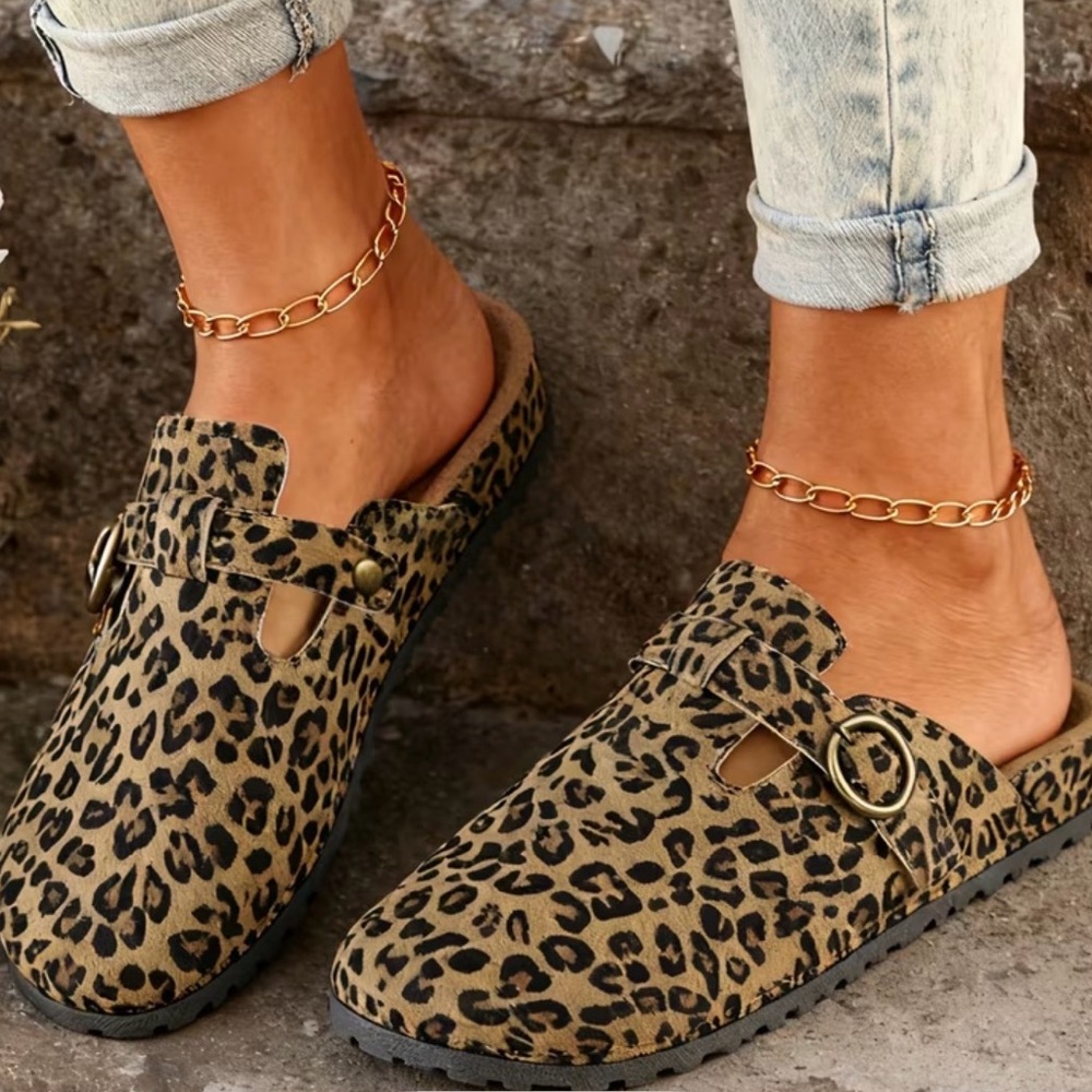 Leopard Print Women's Slip-On Shoes